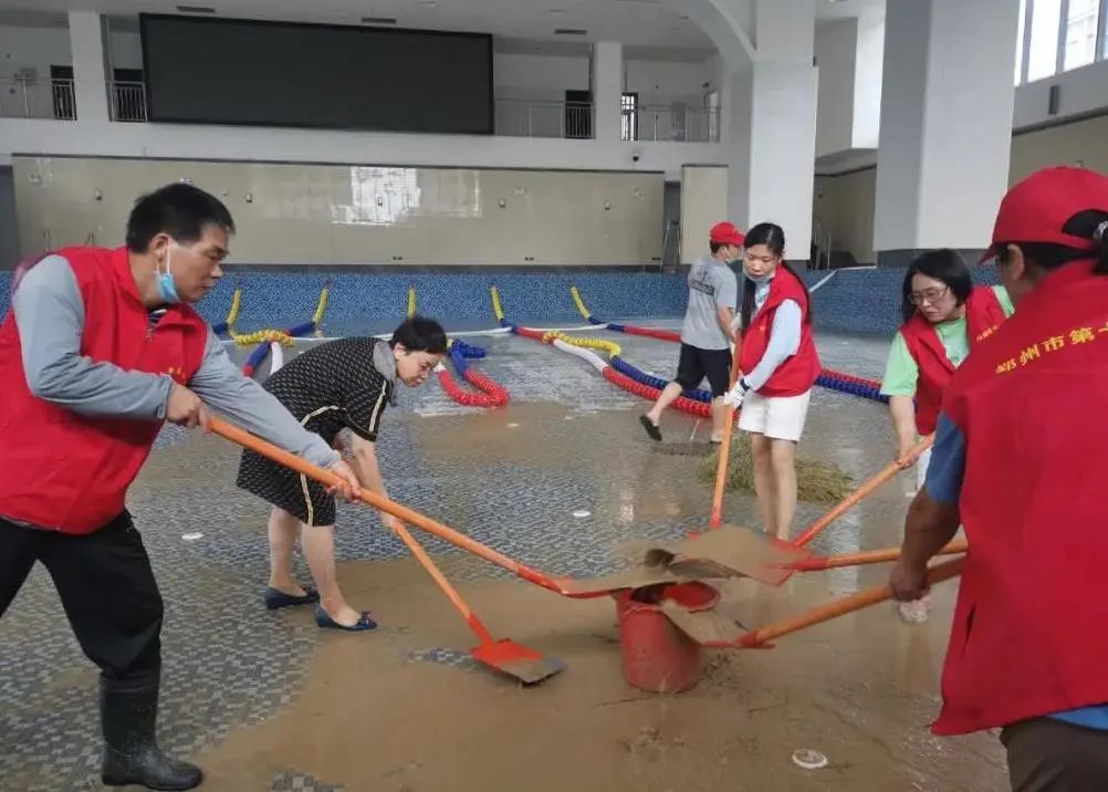 顺辉捐赠百万瓷砖助力郑州市郑东新区校园灾后重建